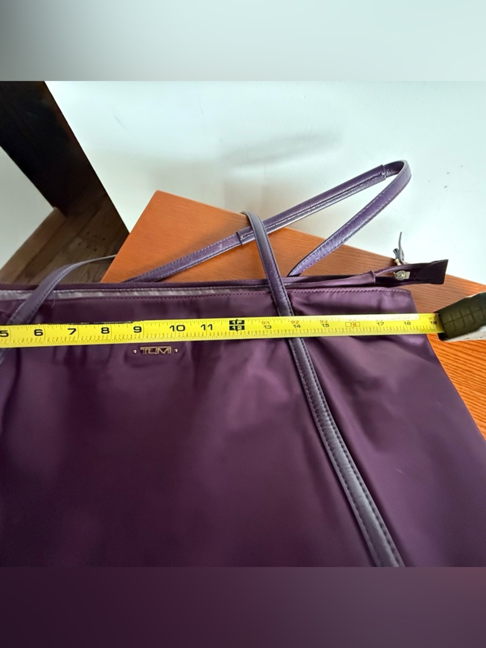 Tumi Voyageur Quintessential Tote/purple - Picture 8 of 9